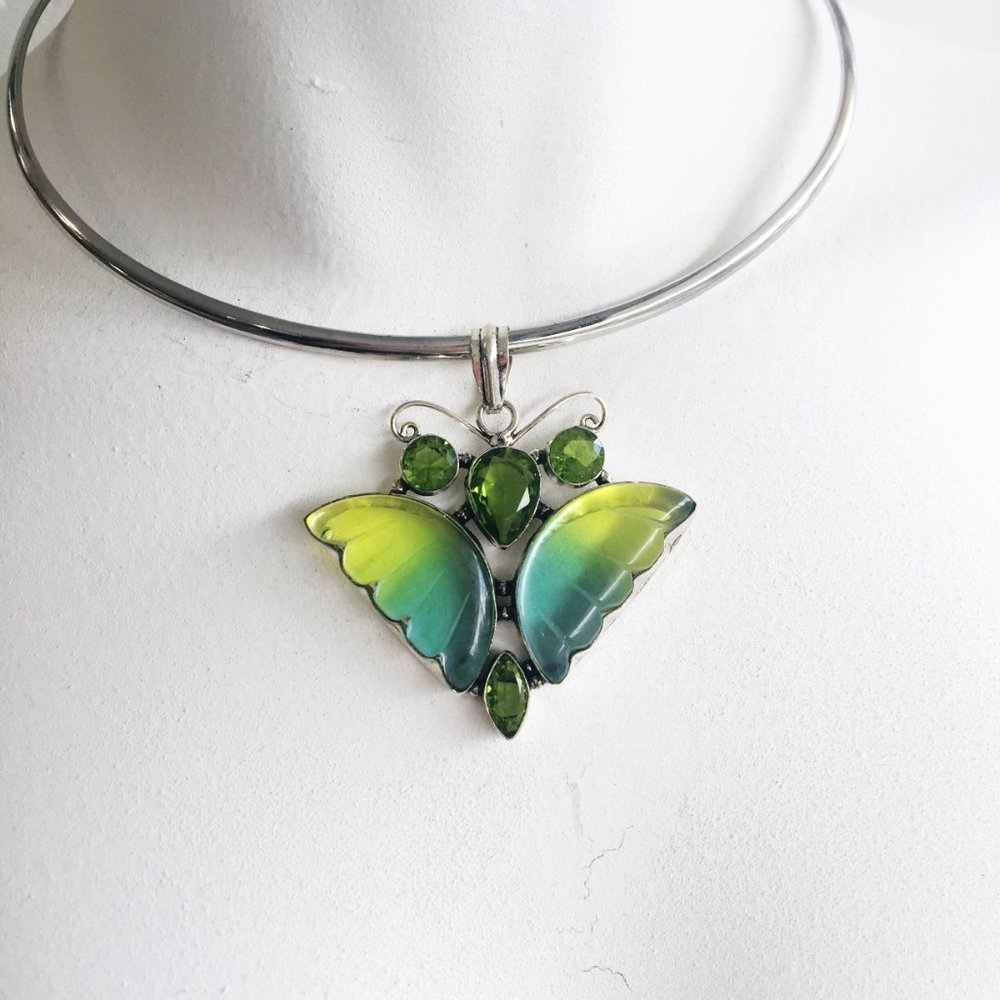 Butterfly Silver Pendant - Picture 3 of 3